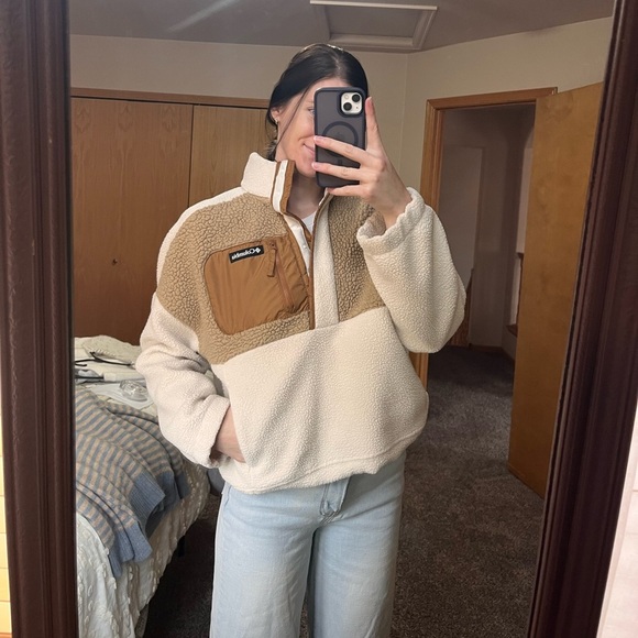 Columbia Jackets & Blazers - Columbia Women's Lodge Sherpa Pullover Quarter Zip in the "Chalk/Beach"